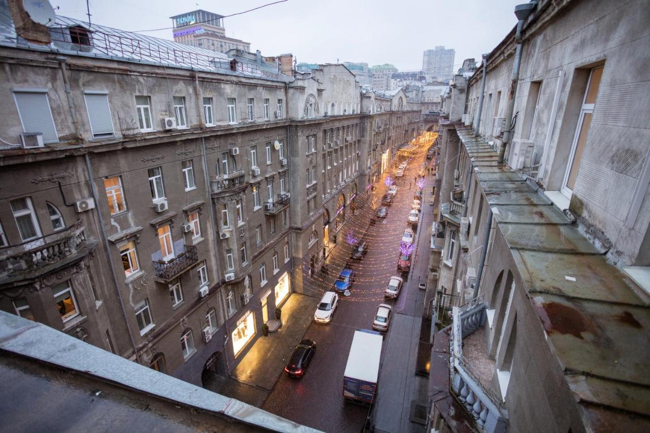 Khreshchatyk Apart Hotel Passage Kiev Buitenkant foto