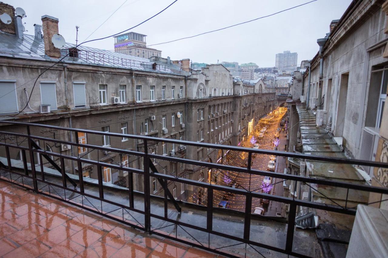 Khreshchatyk Apart Hotel Passage Kiev Buitenkant foto